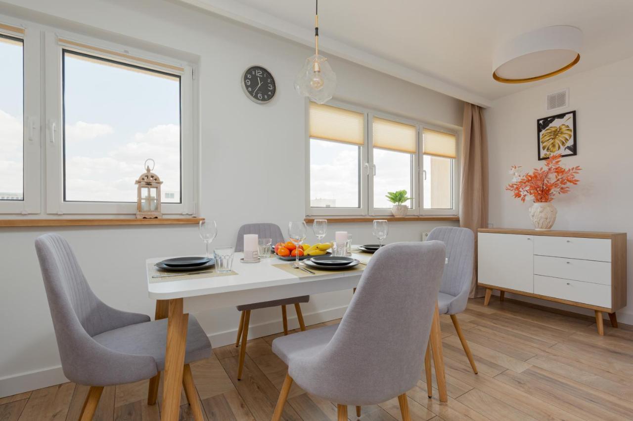 Top Floor View Apartment Marszalkowska By Noclegi Renters Varsóvia Exterior foto